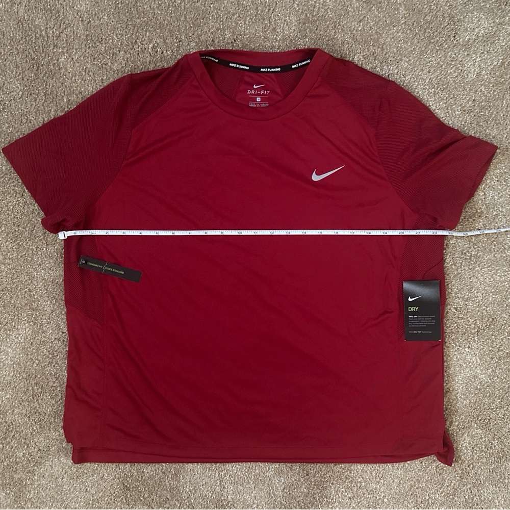 Nike Dri-FIT Running Short Sleeve Top Crimson Red 1X NWT - Picture 5 of 11
